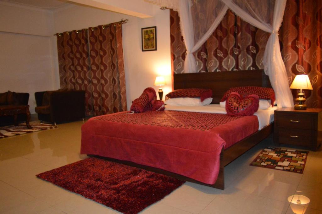 Reinah Tourist Hotel Fort Portal