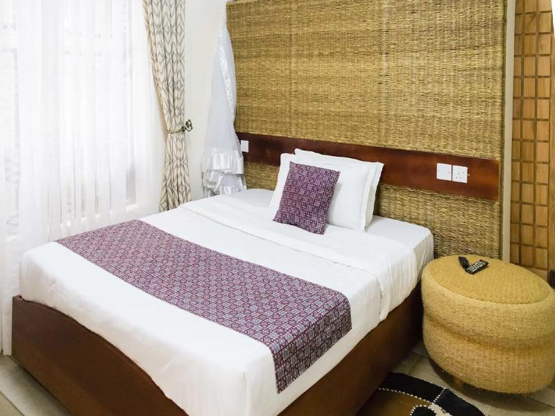 Tooro Fairway Hotel - Fort Portal